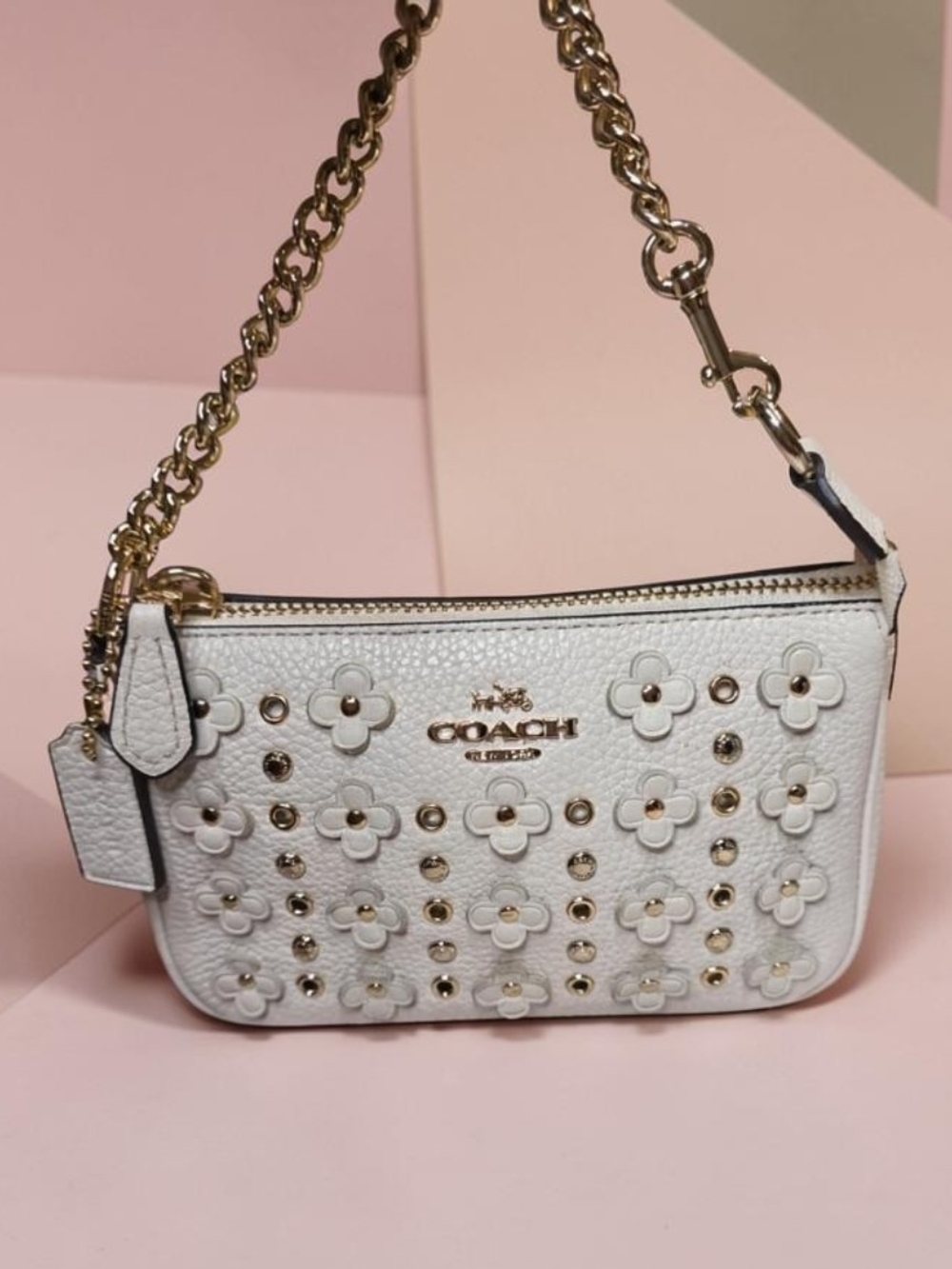 COACH Nolita 15 Wristlet in Floral Rivets Chalk White EUC